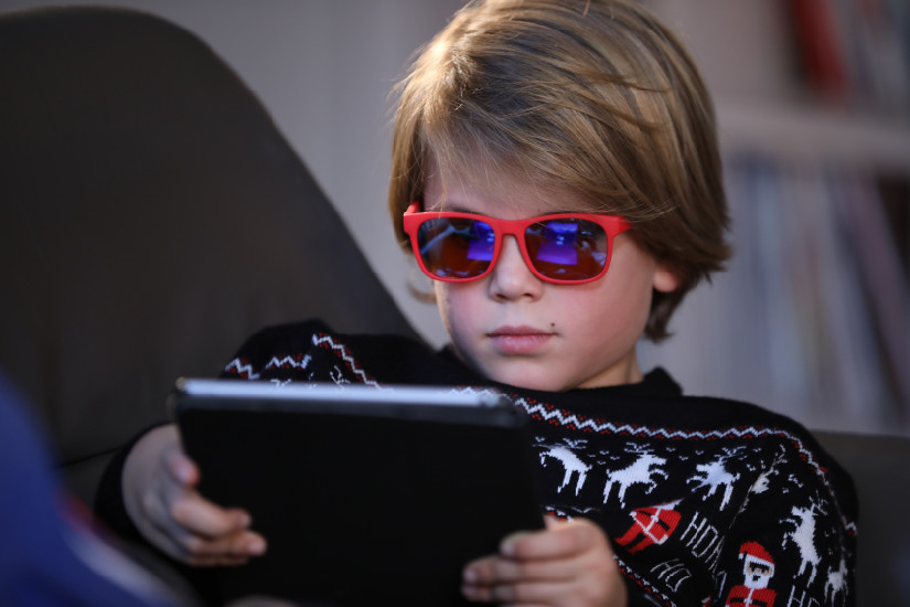 kid_in_glasses.jpg kid_in_glasses.jpg